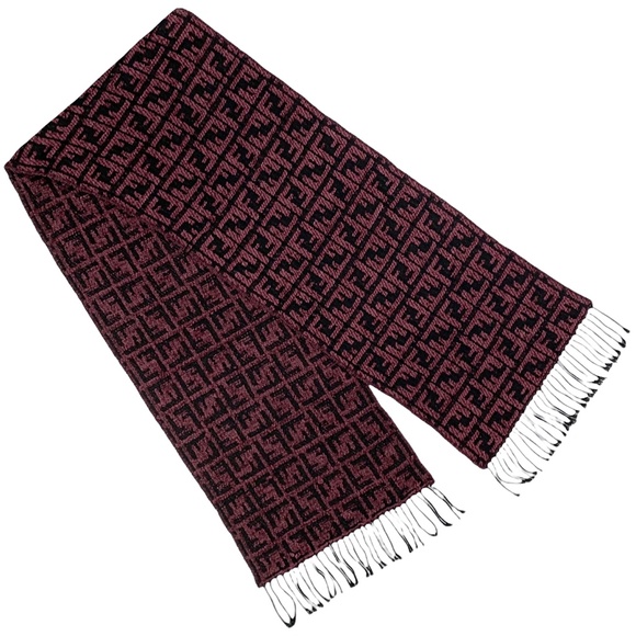 FENDI Vintage Logo Scarf